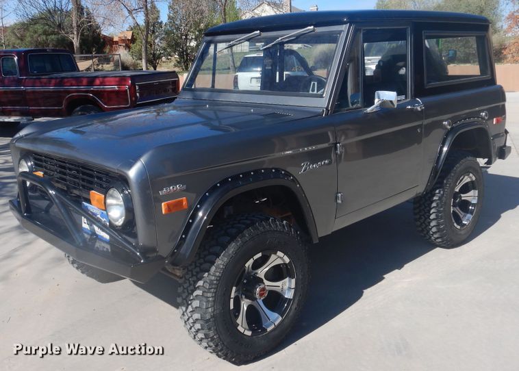 image for item GE9369 1971 Ford Bronco  SUV