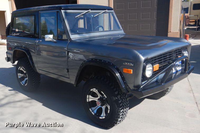 image for item GE9369 1971 Ford Bronco  SUV