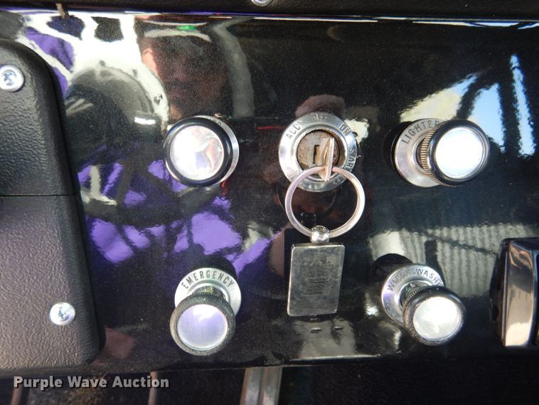 image for item GE9369 1971 Ford Bronco  SUV