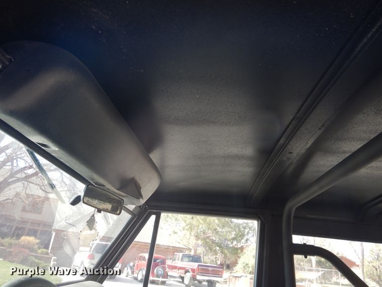 image for item GE9369 1971 Ford Bronco  SUV