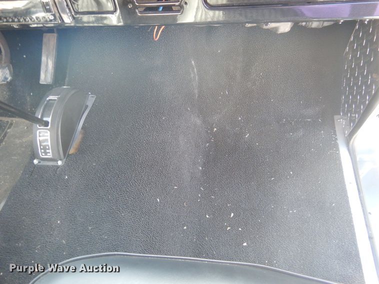 image for item GE9369 1971 Ford Bronco  SUV