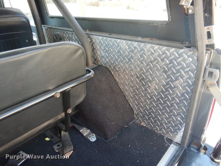 image for item GE9369 1971 Ford Bronco  SUV