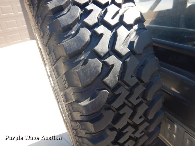 image for item GE9369 1971 Ford Bronco  SUV