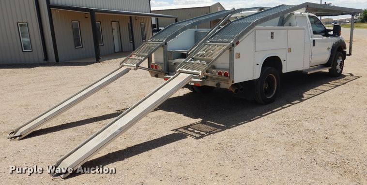 image for item GE9380 2011 Ford F550 Super Duty tow truck