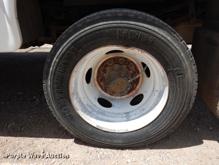 image for item GE9380 2011 Ford F550 Super Duty tow truck