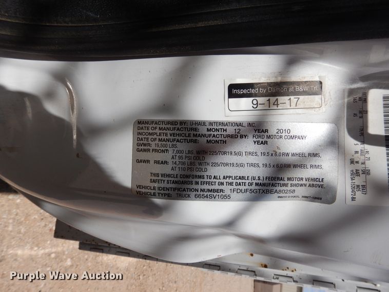 image for item GE9380 2011 Ford F550 Super Duty tow truck