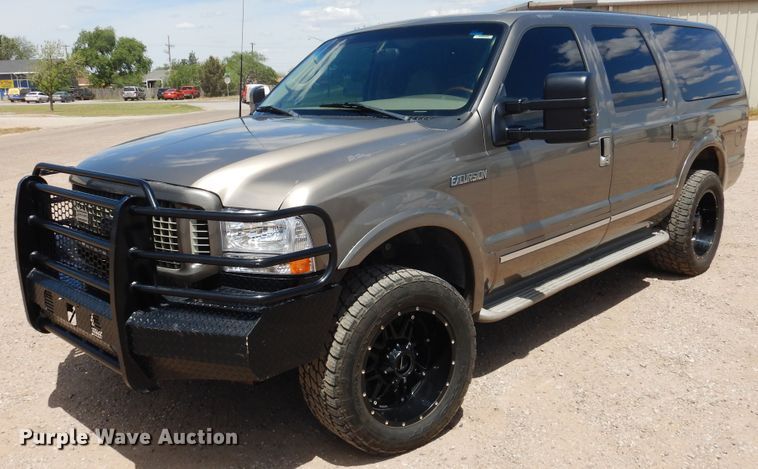 image for item GE9381 2003 Ford Excursion Limited  SUV