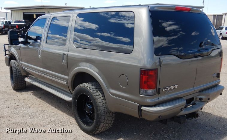 image for item GE9381 2003 Ford Excursion Limited  SUV