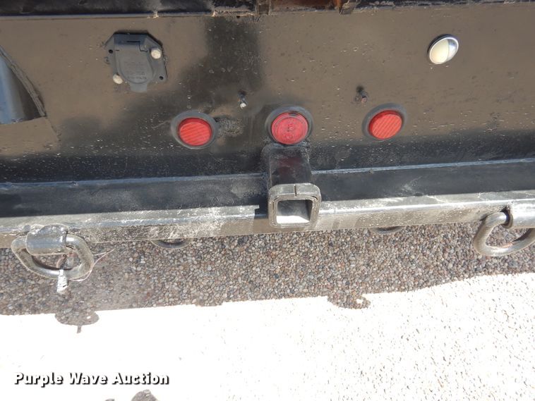 image for item GE9382 2008 Ford F550 Super Duty Crew Cab flatbed truck