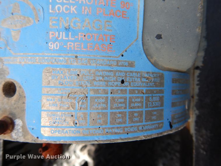 image for item GE9382 2008 Ford F550 Super Duty Crew Cab flatbed truck