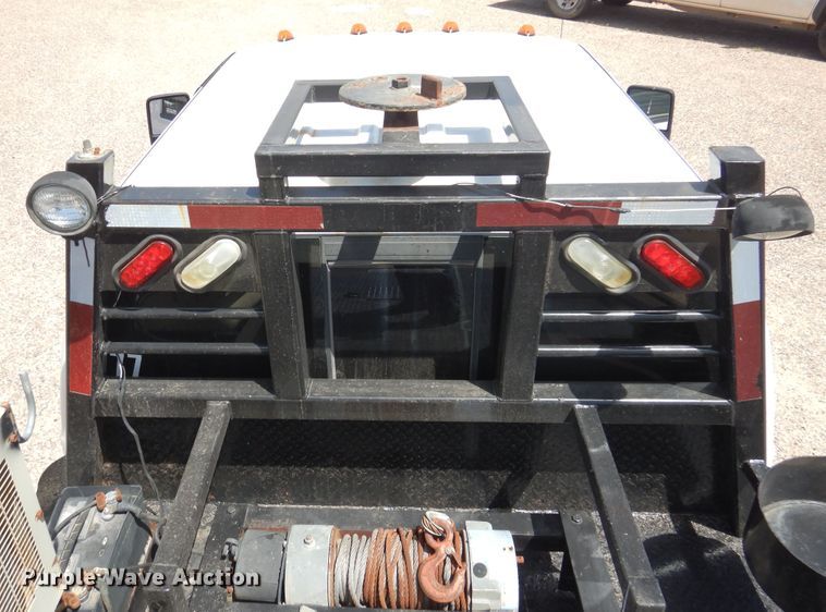 image for item GE9382 2008 Ford F550 Super Duty Crew Cab flatbed truck