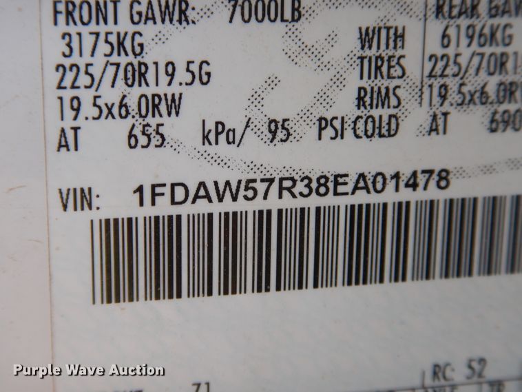 image for item GE9382 2008 Ford F550 Super Duty Crew Cab flatbed truck