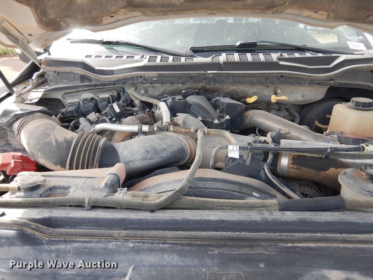 image for item GE9384 2017 Ford F250 Super Duty  Crew Cab pickup truck