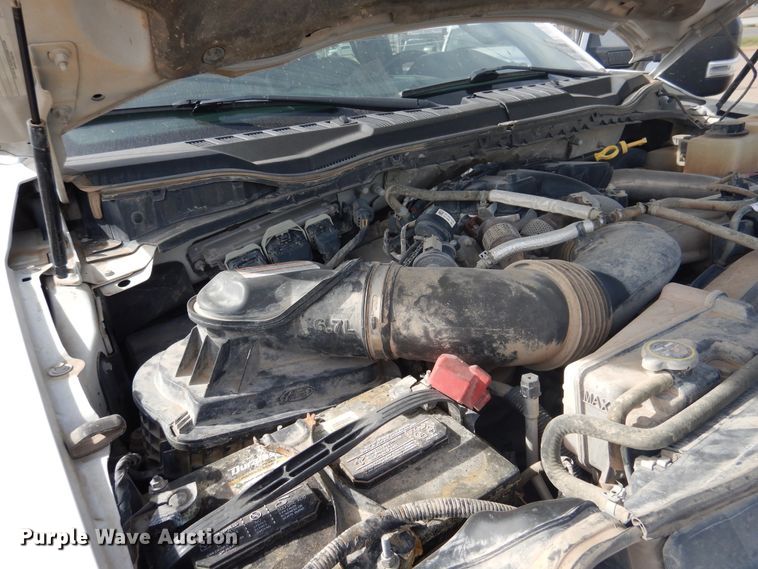 image for item GE9384 2017 Ford F250 Super Duty  Crew Cab pickup truck