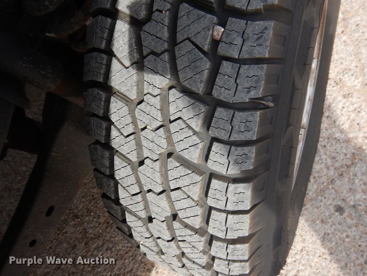 image for item GE9384 2017 Ford F250 Super Duty  Crew Cab pickup truck