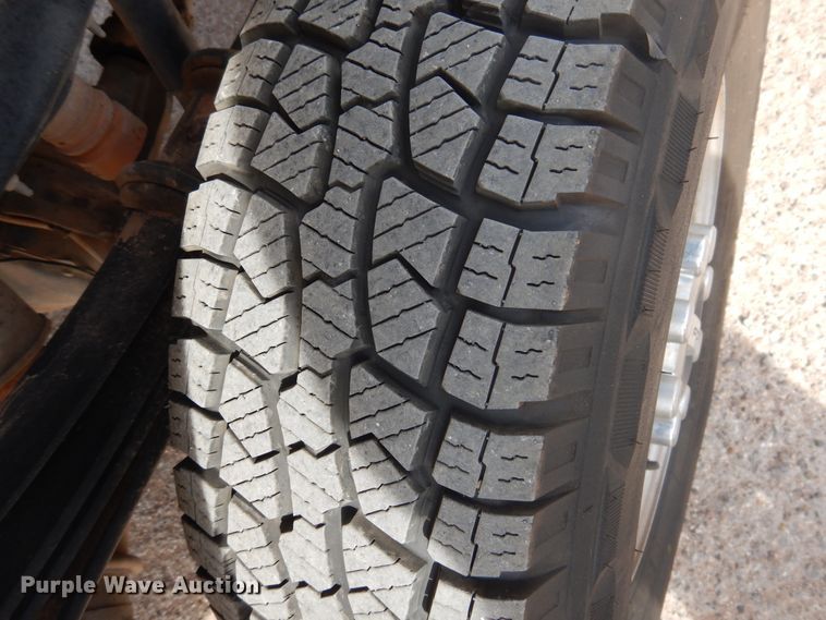 image for item GE9384 2017 Ford F250 Super Duty  Crew Cab pickup truck