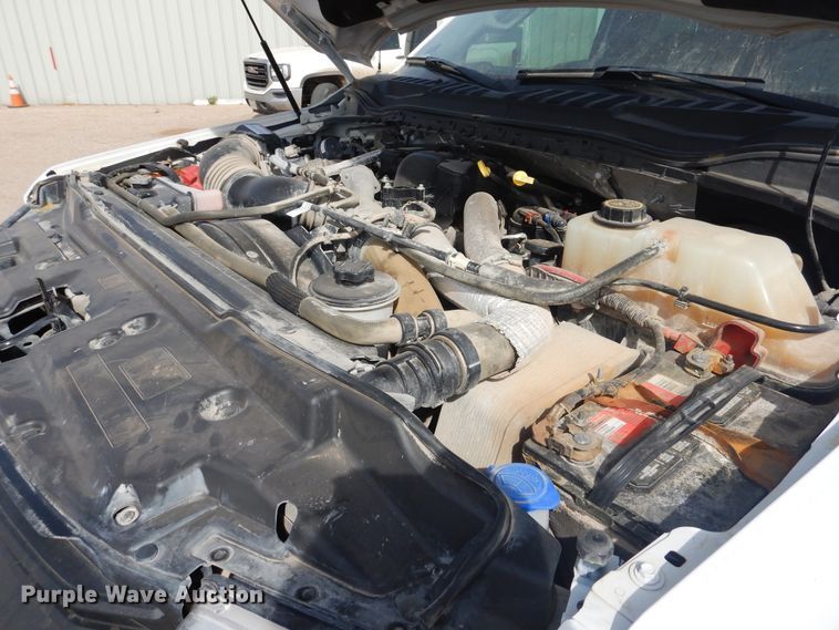 image for item GE9385 2017 Ford F250 Super Duty  Crew Cab pickup truck