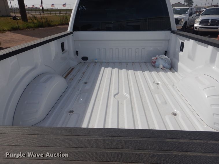 image for item GE9385 2017 Ford F250 Super Duty  Crew Cab pickup truck