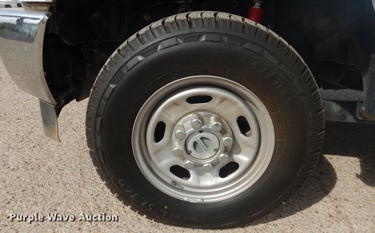 image for item GE9385 2017 Ford F250 Super Duty  Crew Cab pickup truck