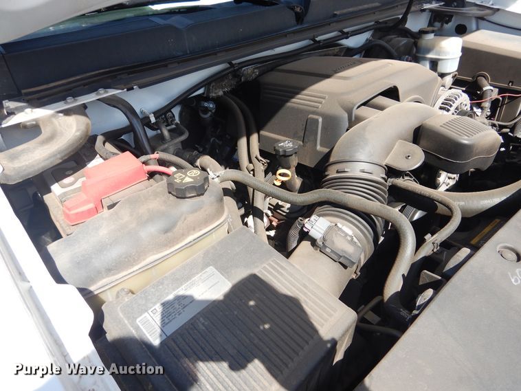 image for item GE9388 2011 Chevrolet Silverado 1500  Crew Cab pickup truck