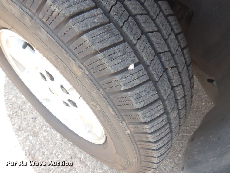 image for item GE9388 2011 Chevrolet Silverado 1500  Crew Cab pickup truck