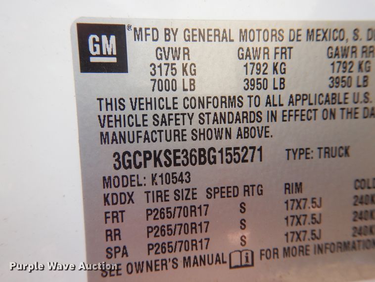 image for item GE9388 2011 Chevrolet Silverado 1500  Crew Cab pickup truck