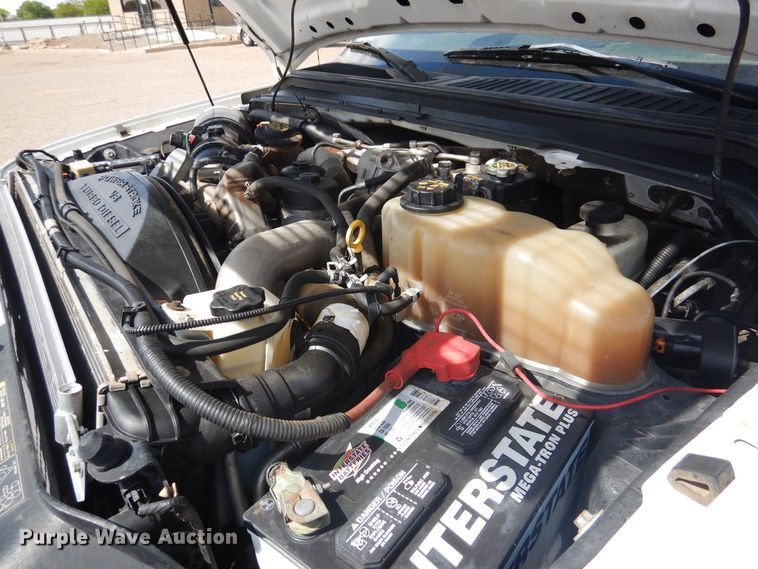 image for item GE9389 2010 Ford F350 Super Duty  Crew Cab pickup truck