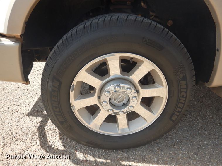 image for item GE9389 2010 Ford F350 Super Duty  Crew Cab pickup truck