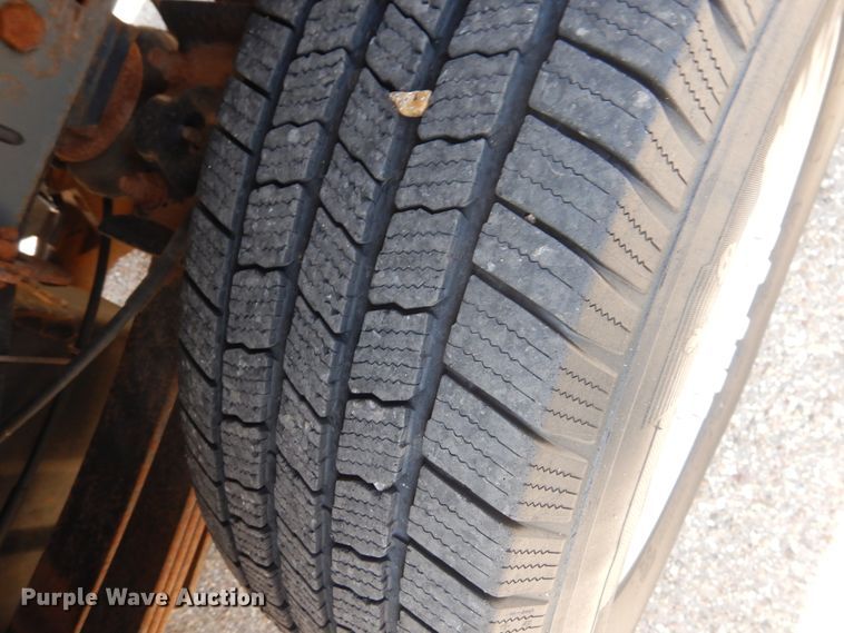 image for item GE9389 2010 Ford F350 Super Duty  Crew Cab pickup truck