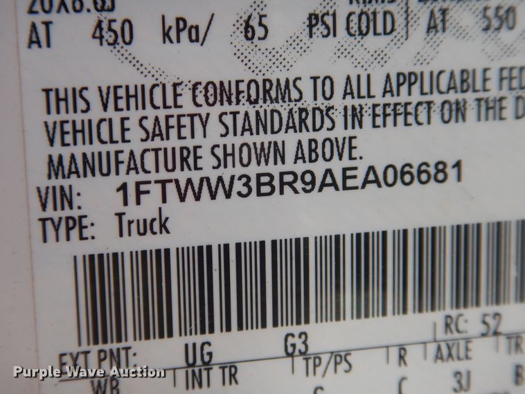 image for item GE9389 2010 Ford F350 Super Duty  Crew Cab pickup truck