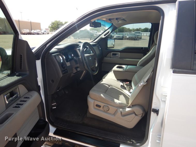 image for item GE9390 2010 Ford F150  SuperCrew Cab pickup truck