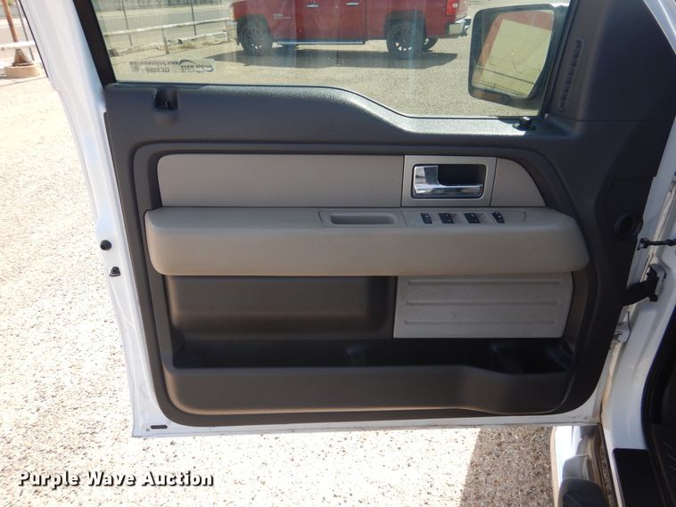 image for item GE9390 2010 Ford F150  SuperCrew Cab pickup truck