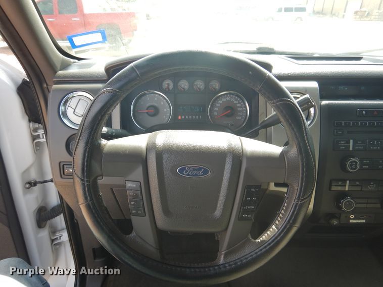 image for item GE9390 2010 Ford F150  SuperCrew Cab pickup truck