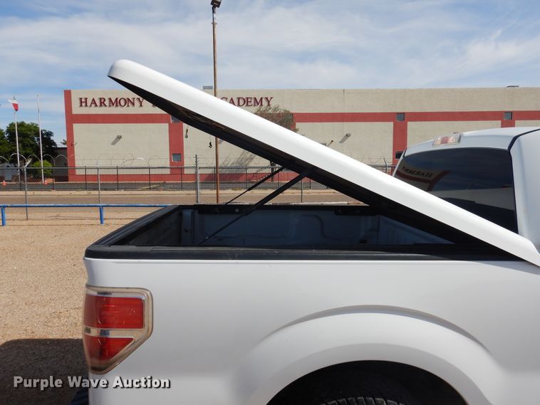 image for item GE9390 2010 Ford F150  SuperCrew Cab pickup truck