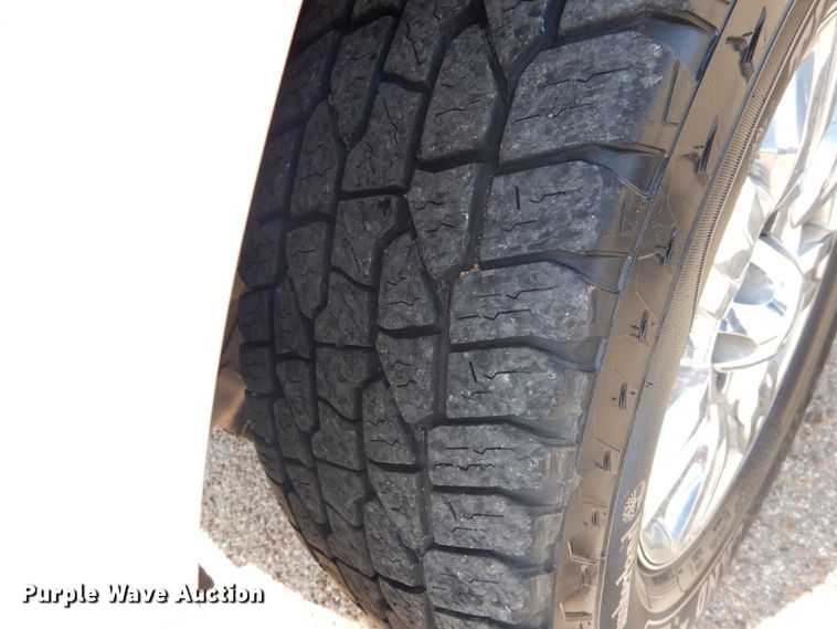 image for item GE9390 2010 Ford F150  SuperCrew Cab pickup truck