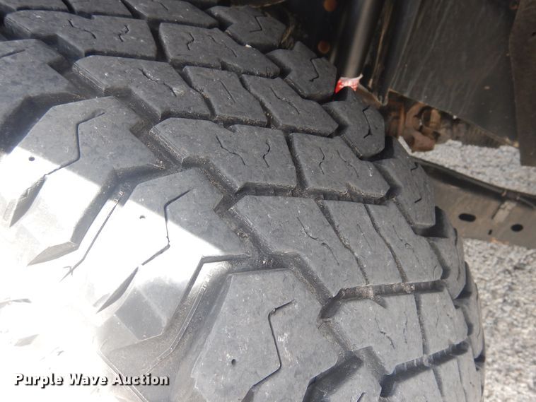 image for item GE9392 2015 Ford F250 Super Duty  Crew Cab pickup truck