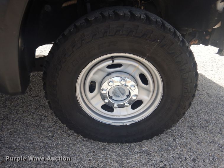 image for item GE9392 2015 Ford F250 Super Duty  Crew Cab pickup truck