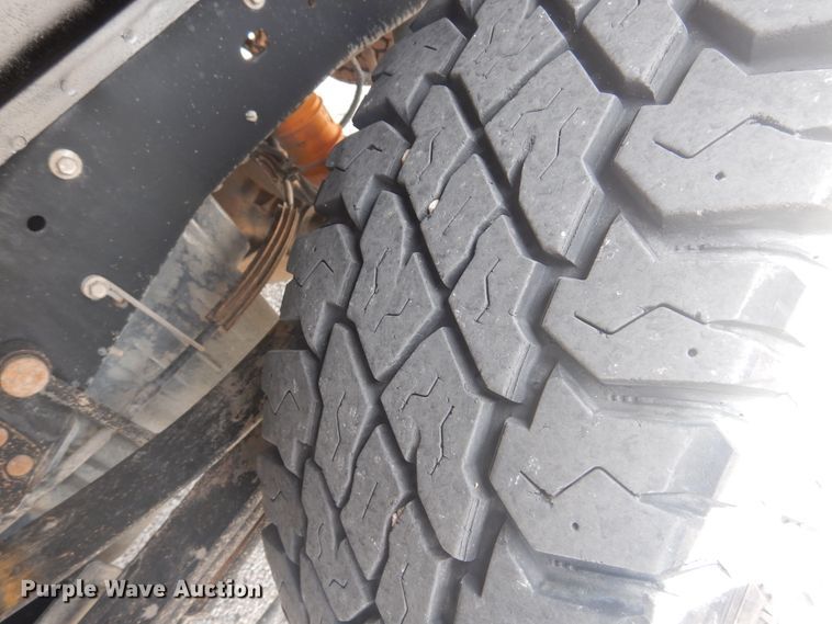 image for item GE9392 2015 Ford F250 Super Duty  Crew Cab pickup truck