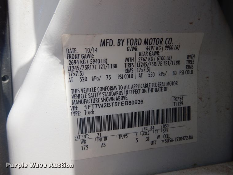 image for item GE9392 2015 Ford F250 Super Duty  Crew Cab pickup truck