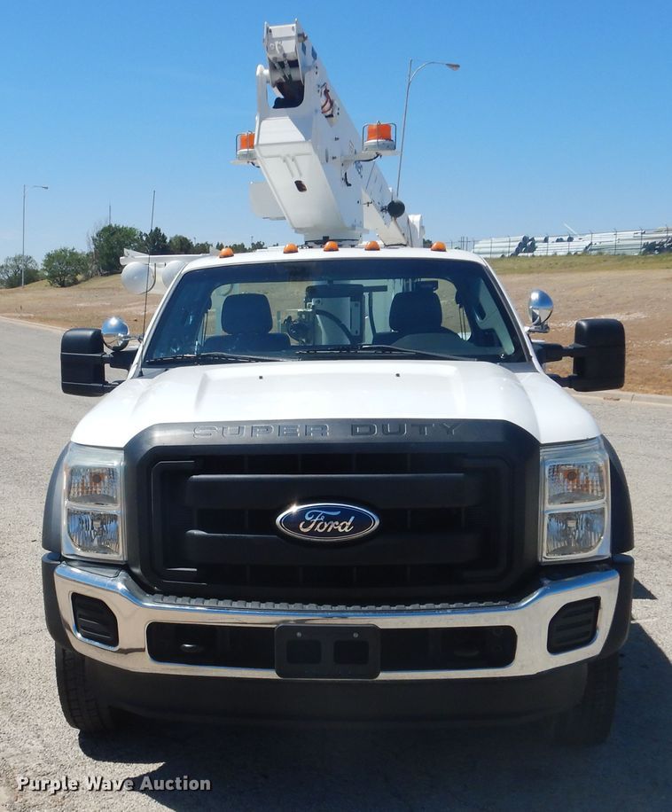 image for item GE9395 2011 Ford F450 Super Duty bucket truck