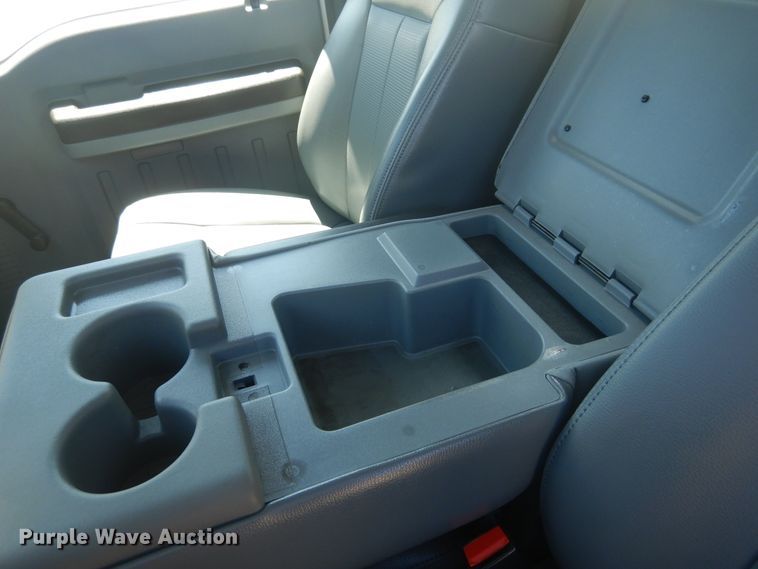 image for item GE9395 2011 Ford F450 Super Duty bucket truck