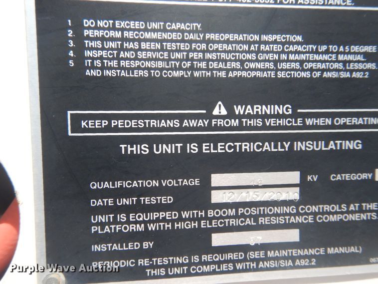 image for item GE9395 2011 Ford F450 Super Duty bucket truck