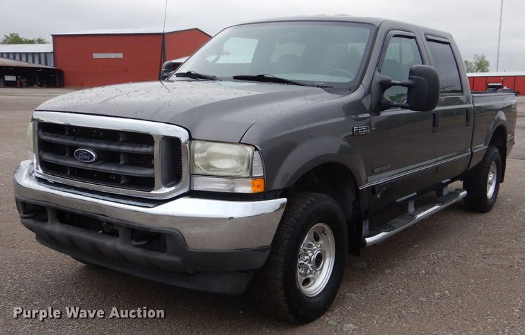 image for item GF9159 2002 Ford F250  Crew Cab pickup truck