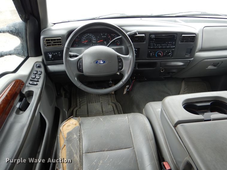 image for item GF9159 2002 Ford F250  Crew Cab pickup truck