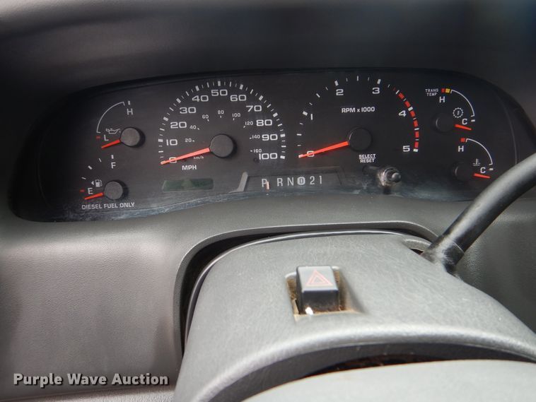 image for item GF9159 2002 Ford F250  Crew Cab pickup truck