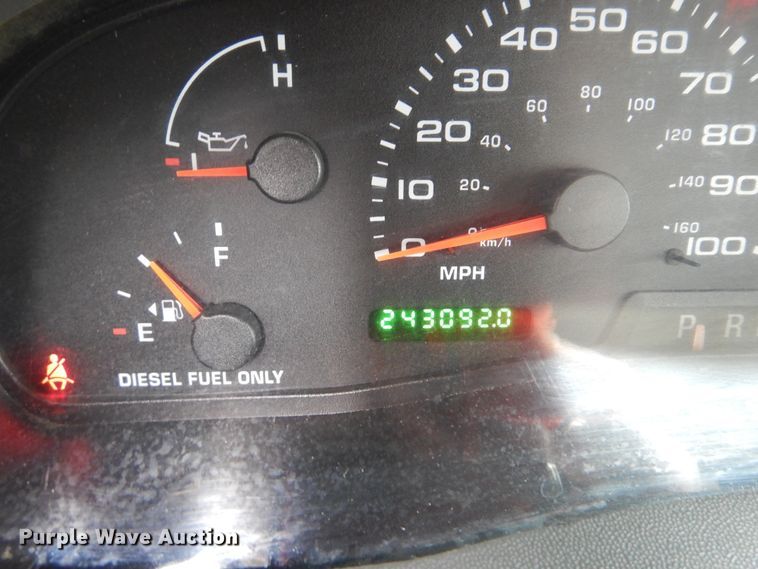 image for item GF9159 2002 Ford F250  Crew Cab pickup truck