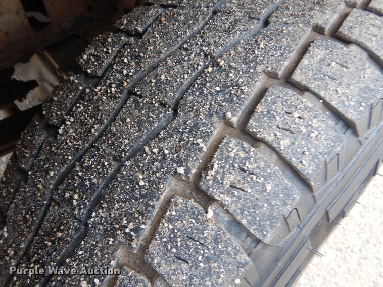 image for item GF9159 2002 Ford F250  Crew Cab pickup truck