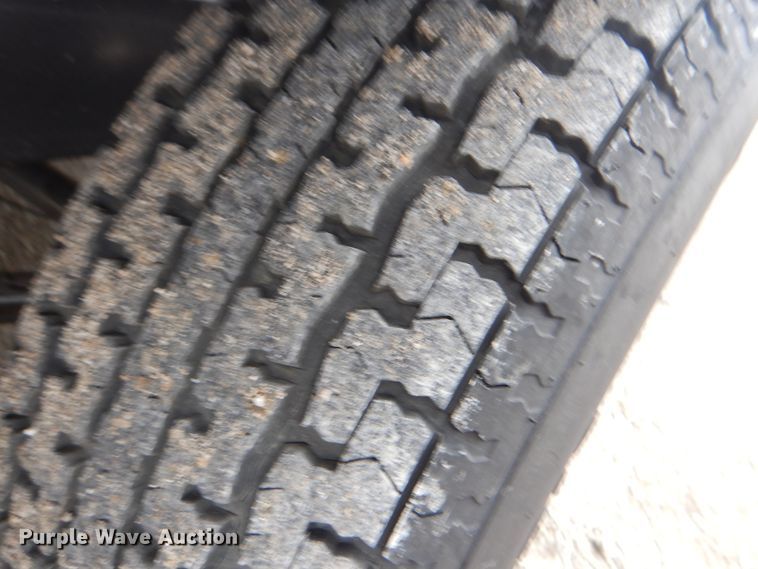 image for item GF9162 1998 Harbercraft boat