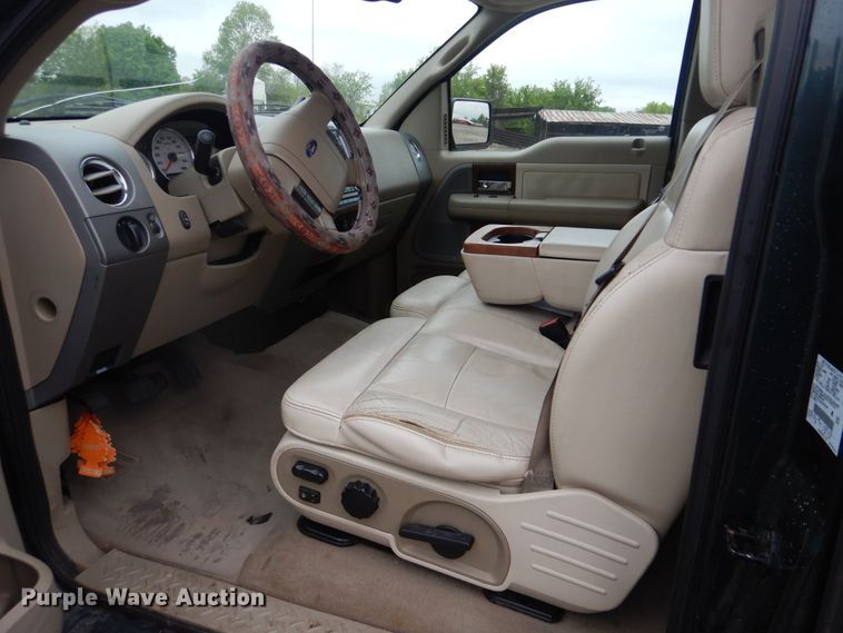 image for item GF9163 2004 Ford F150  SuperCab pickup truck