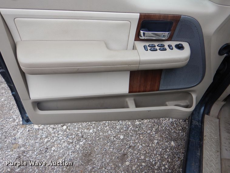 image for item GF9163 2004 Ford F150  SuperCab pickup truck